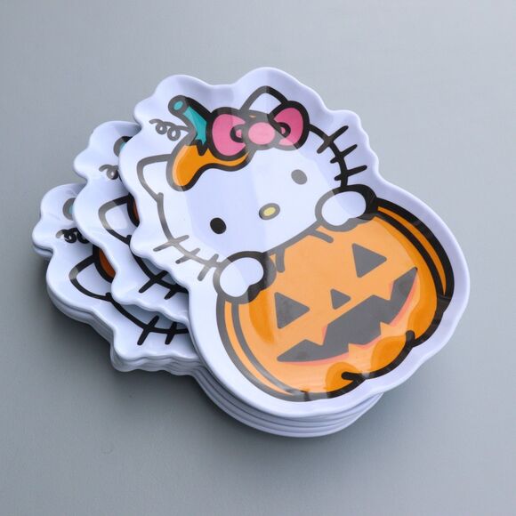 Hello Kitty Plastic Party Plates 7 Piece Halloween Pumpkin - Picture 1 of 5